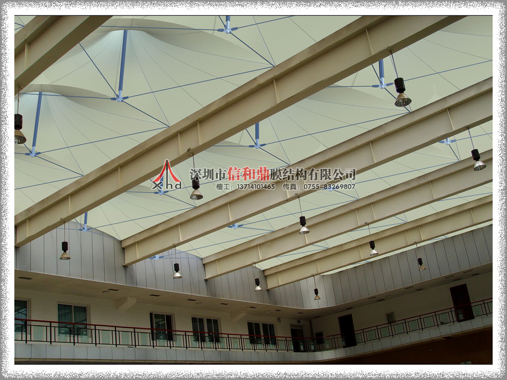 文化中心房顶膜