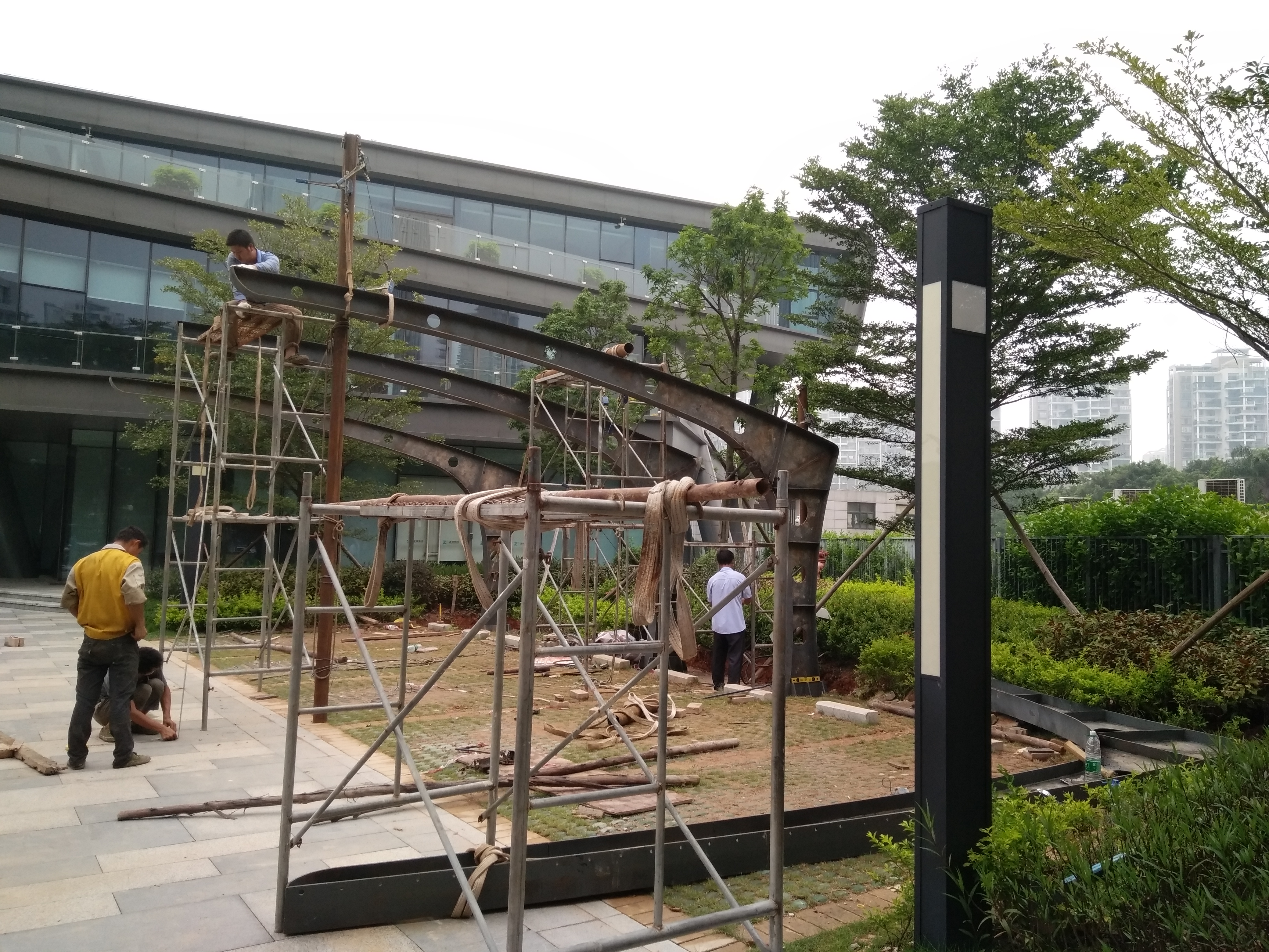 膜结构停车棚搭建