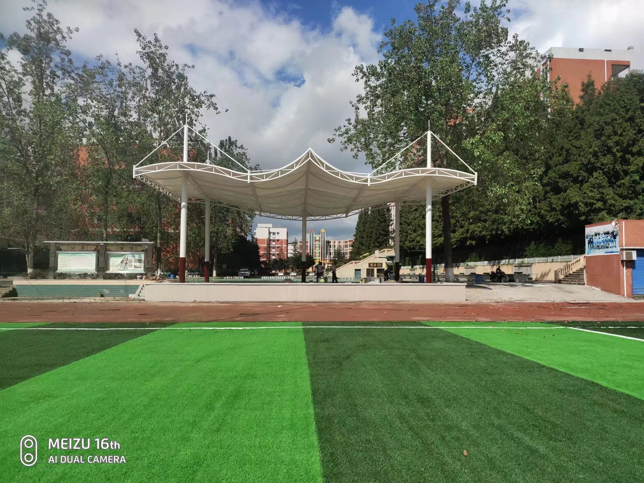 膜结构看台遮阳棚图片