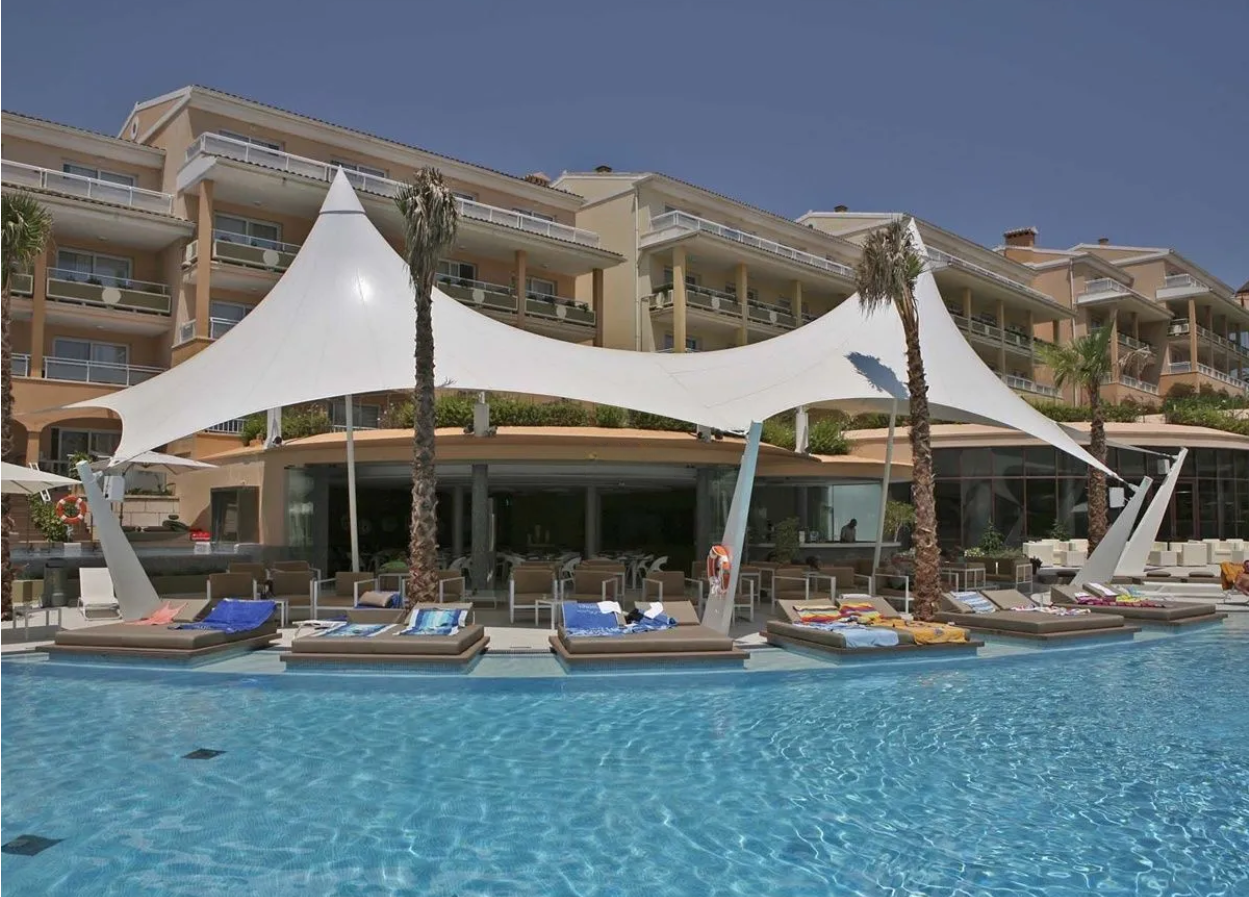 膜结构遮阳雨棚图片