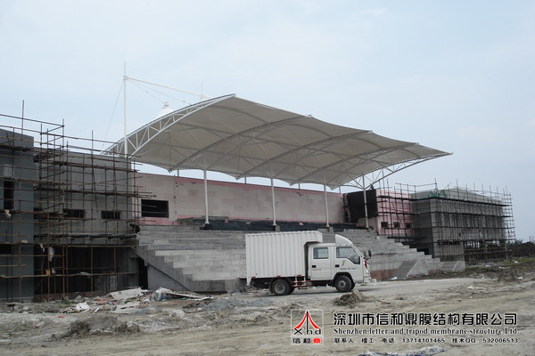 体育看台膜结构图片