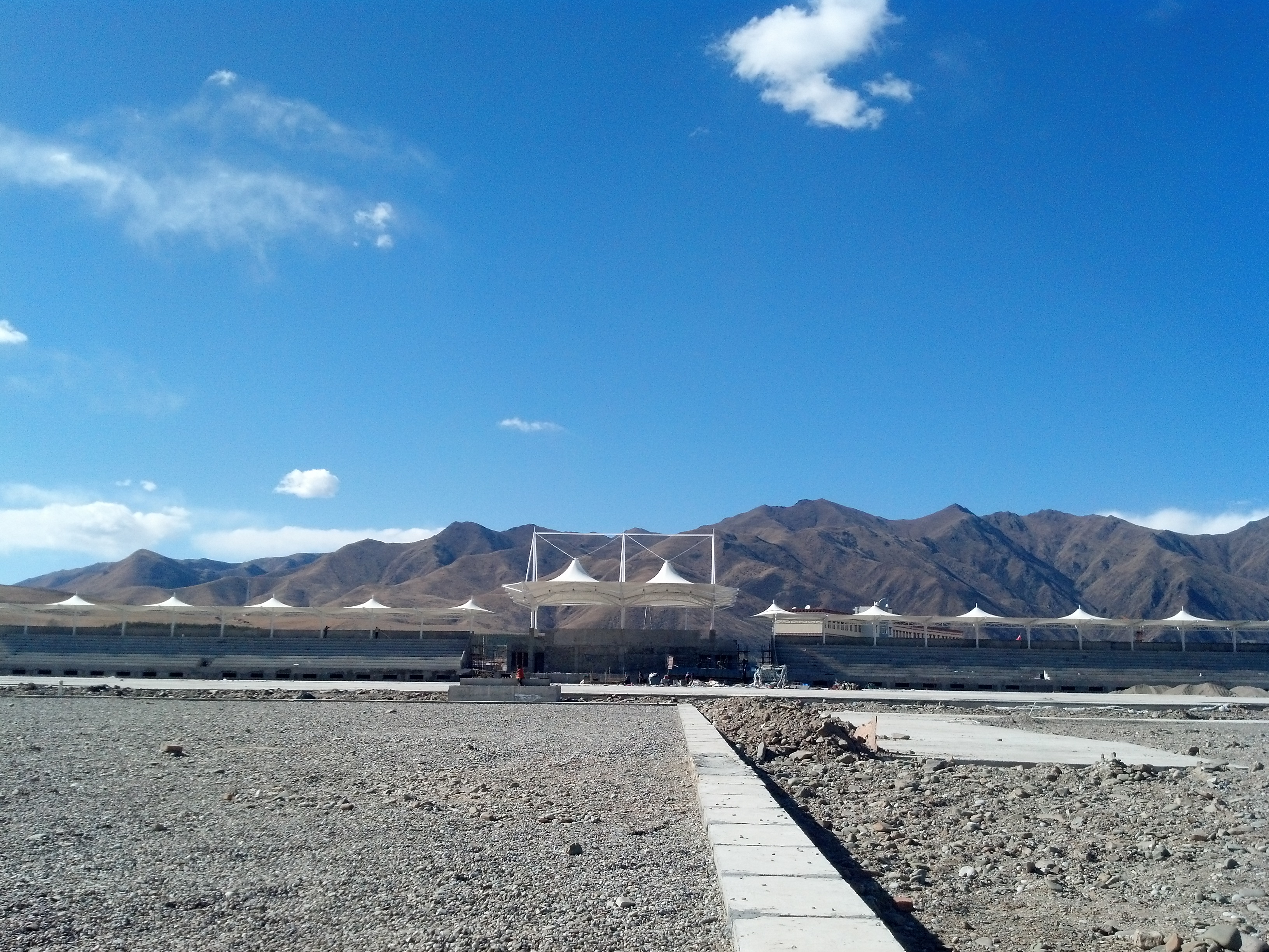 膜结构体育看台图片